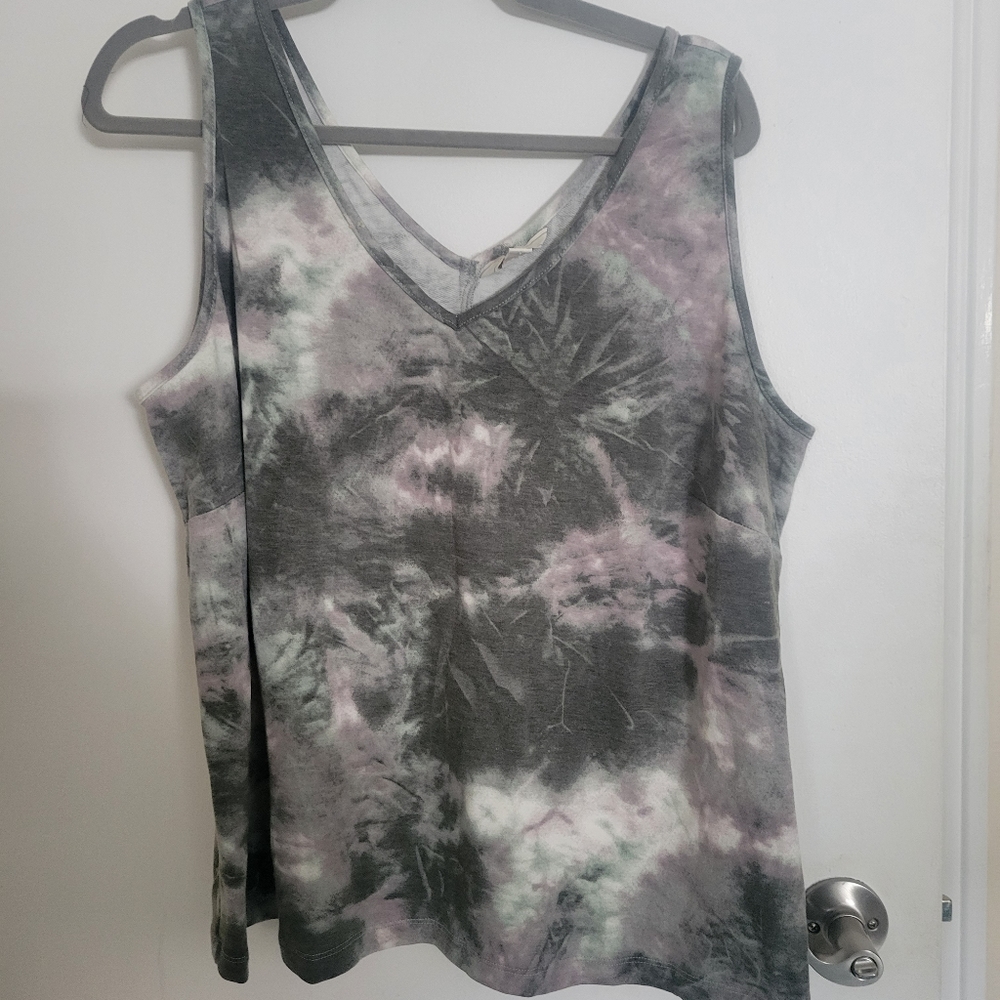 Jules and Leopold tie dye tank